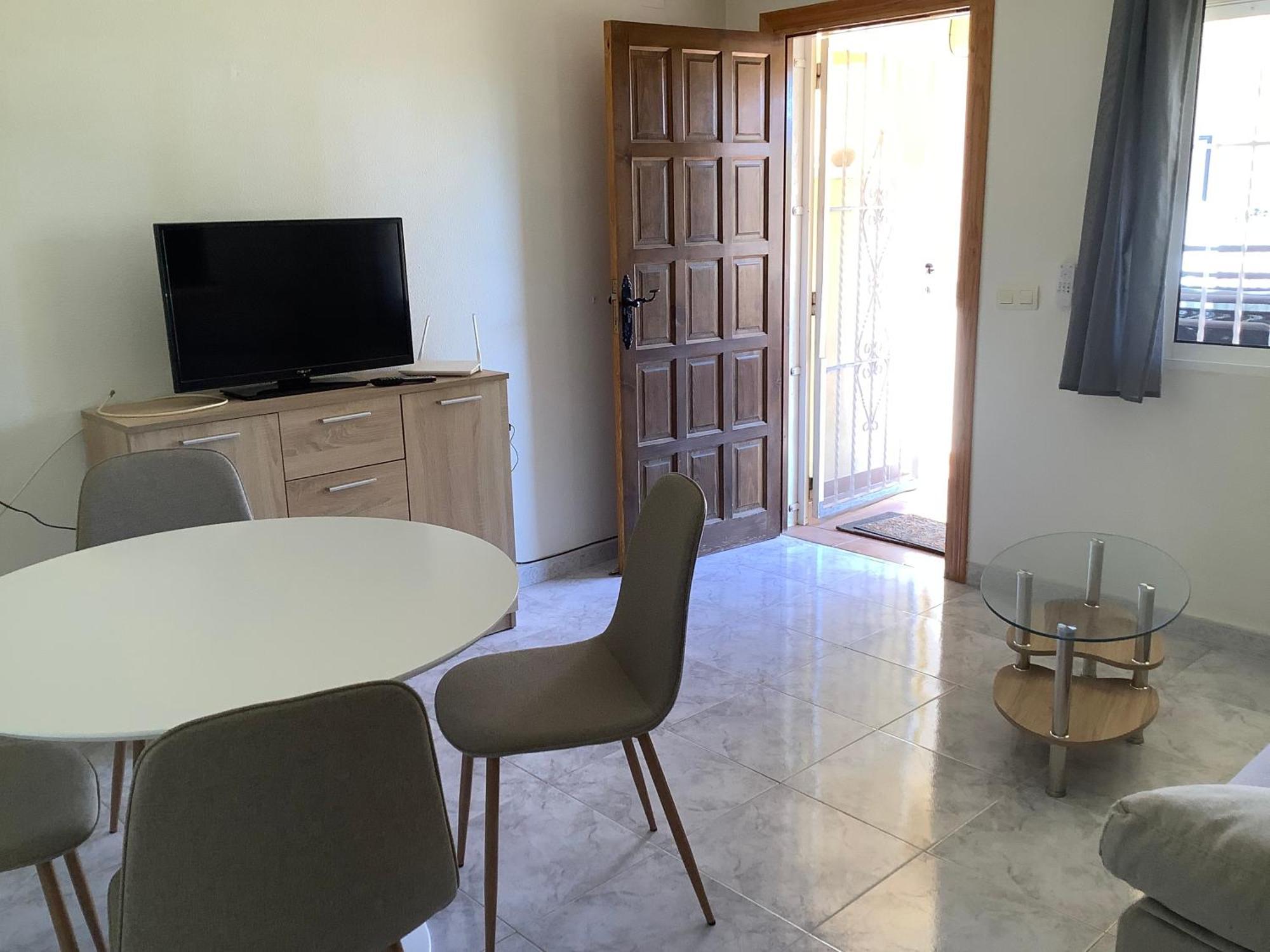 סן מיגל דה סלינאס Villa Martin Secure Complex Two Bed Apartment With Access To Six Pools מראה חיצוני תמונה